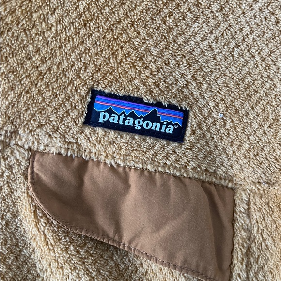 Patagonia Women's Re-Tool Snap-T Pullover in Yellow - Picture 4 of 8